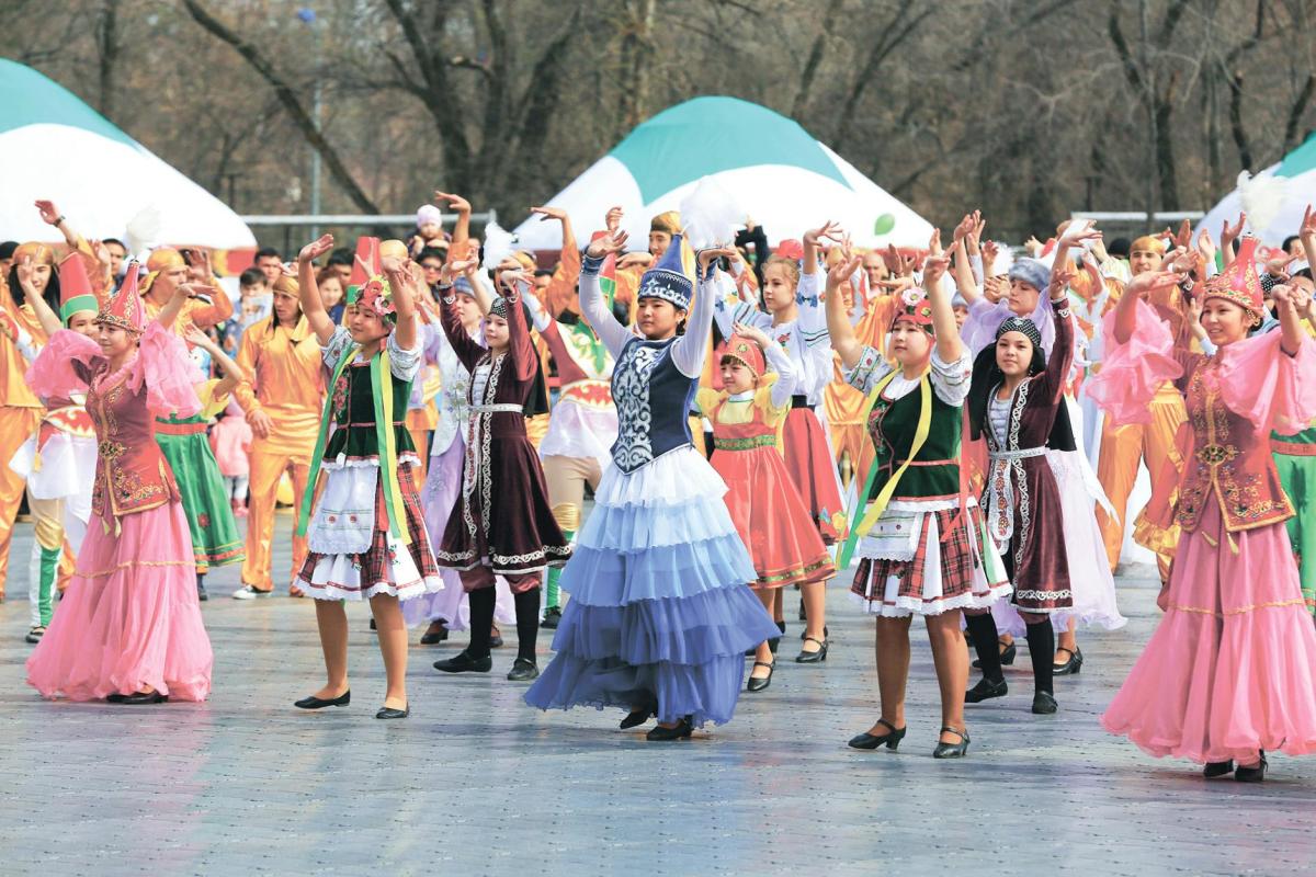 Zimowe klasyki na wyciągnięcie ręki: Bieg Piastów i Jizerská 50 z bazą w Świeradowie‑Zdroju