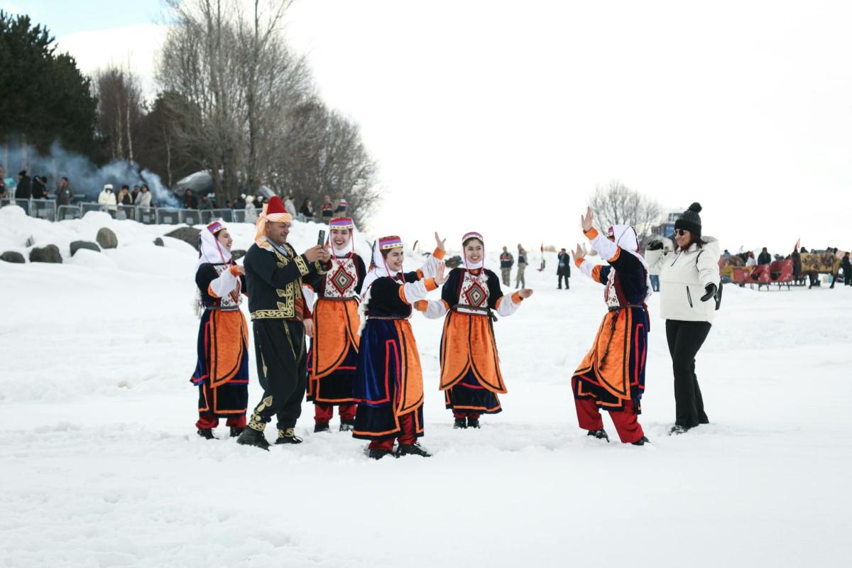 Winterklassiker zum Greifen nah: Jizerská 50 und Bieg Piastów mit Basis in Świeradów‑Zdrój