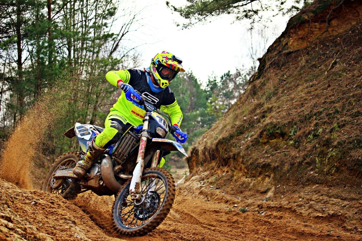 XC czy enduro? Jak czytać izerskie single i czeskie Jizerské hory, by dobrać trasę do stylu jazdy