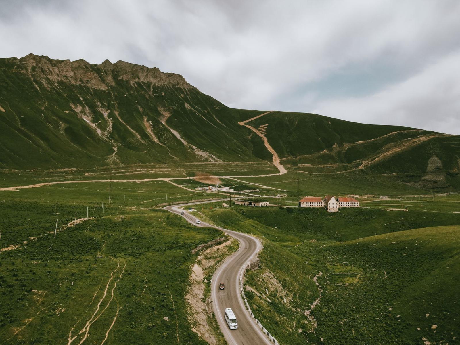 Three Spas, One Stay: A 3- or 5-Day Itinerary from Świeradów-Zdrój via Lázně Libverda to Cieplice