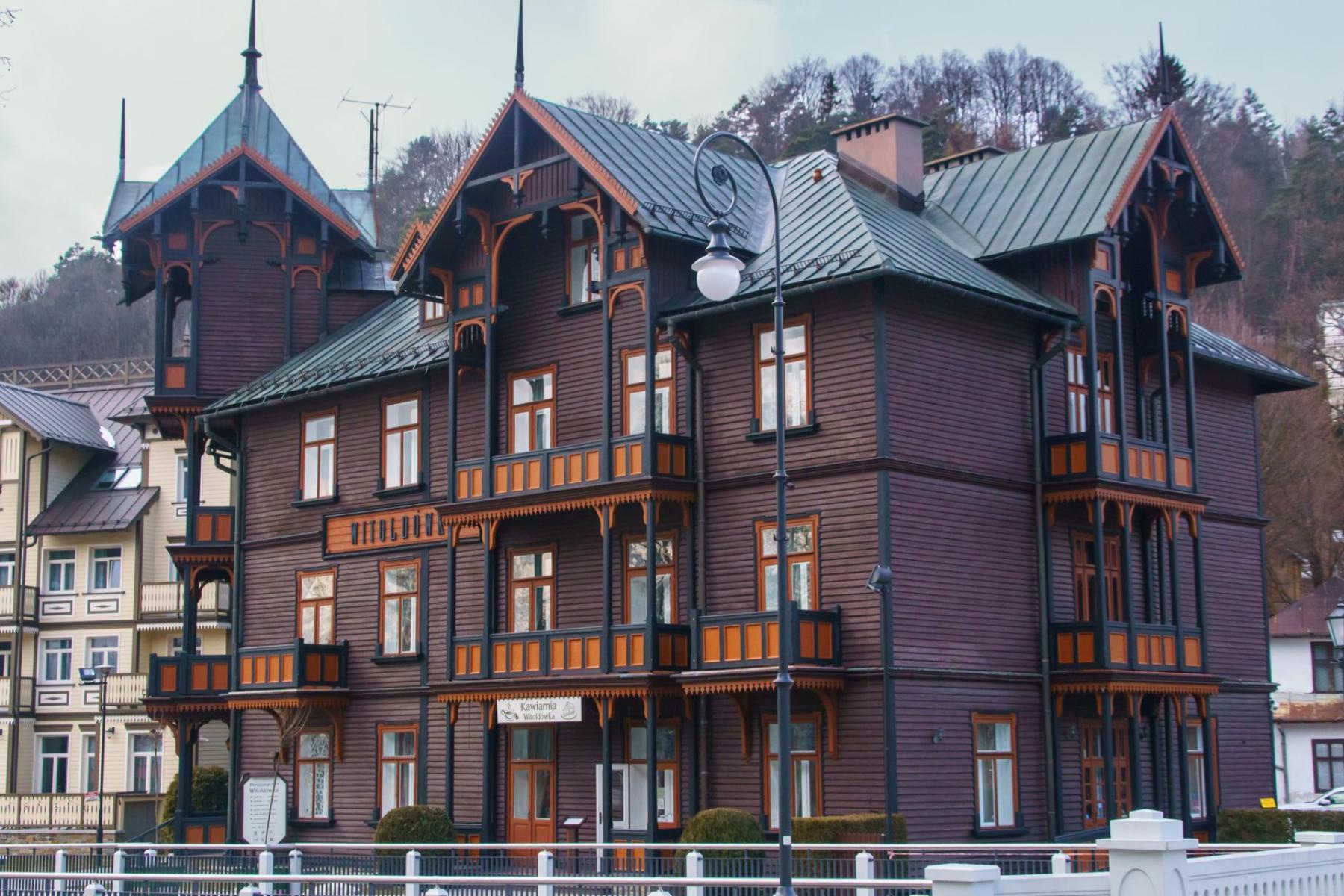Świeradów-Zdrój jako baza do trójstyku: jak układać jednodniowe pętle PL–CZ–DE