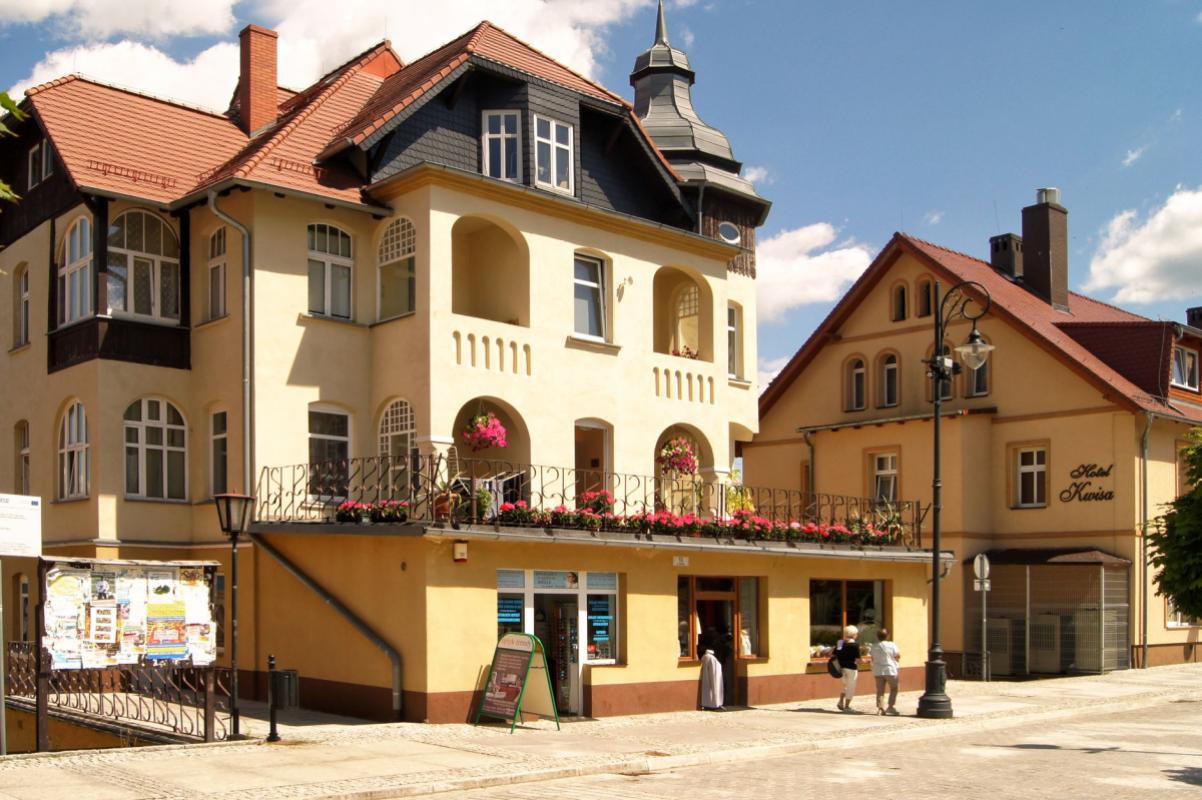 Świeradów-Zdrój mit Kindern ohne Rätselraten: Route, Tempo und Aktivitäten passend zum Alter wählen